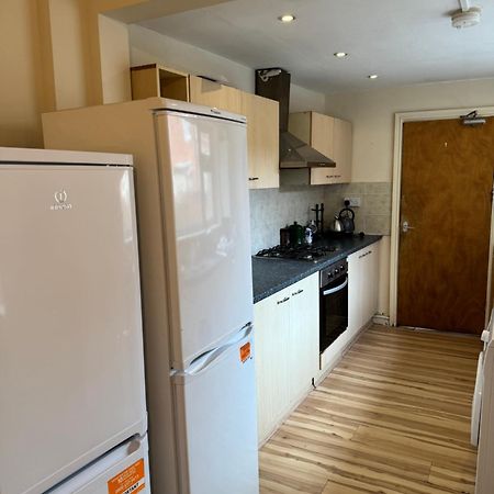 Transformative Housing Birrell Road Apartment นอตติงแฮม ภายนอก รูปภาพ